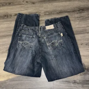 Men's Blue and Navy Jeans