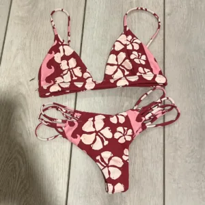 Benoa Swim Women's Red and Pink Suit