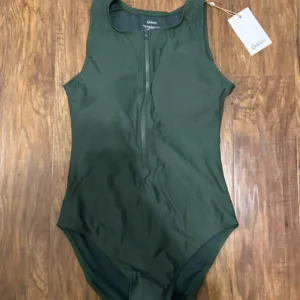 Quince Women's Green Swimsuit-one-piece