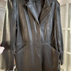 Gallery Clothing Men's Black and Brown Coat