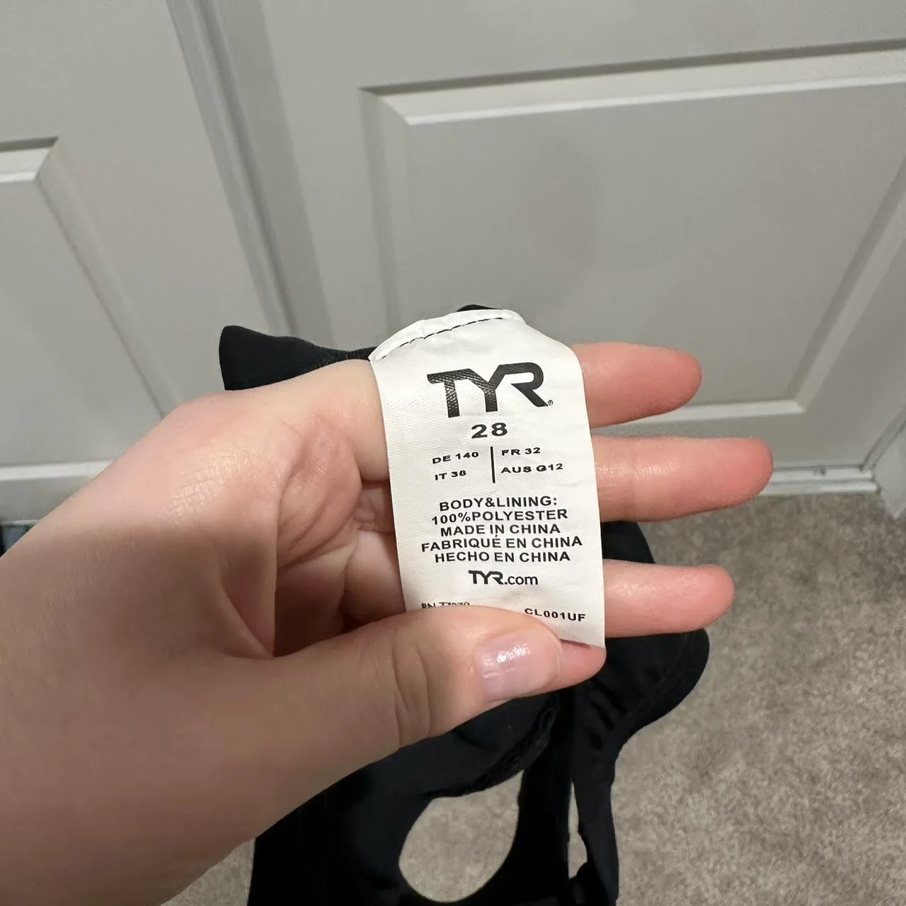 TYR Women's Black Suit - Image 4