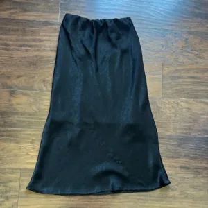 Women's Black Skirt