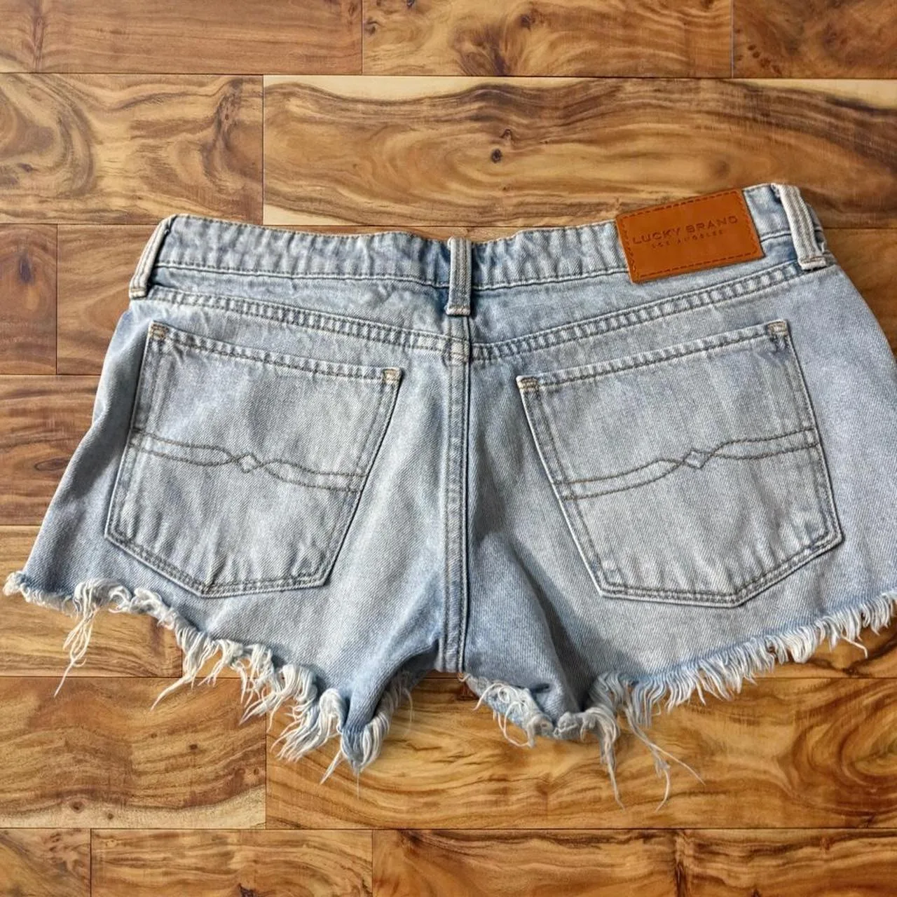 Lucky Brand Women's Blue Shorts - Image 3