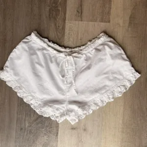 American Vintage Women's White Shorts