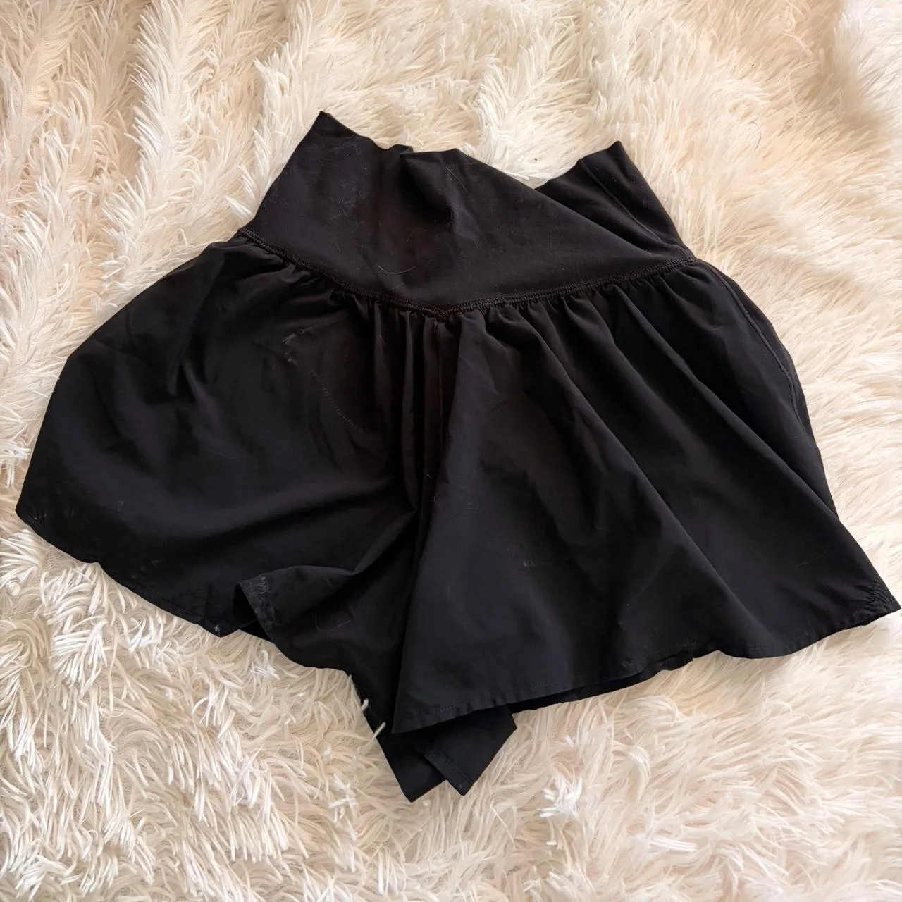 Aerie Women's Black Shorts - Image 2
