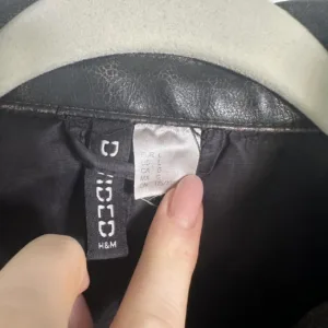 H&M Women's Brown and Black Jacket