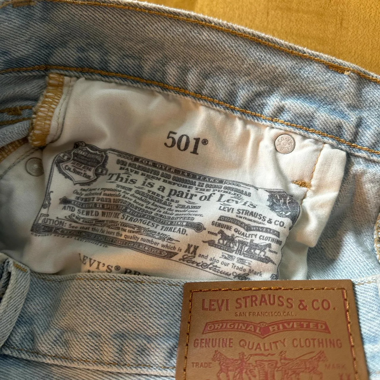 Levi's Women's Blue Shorts - Image 3