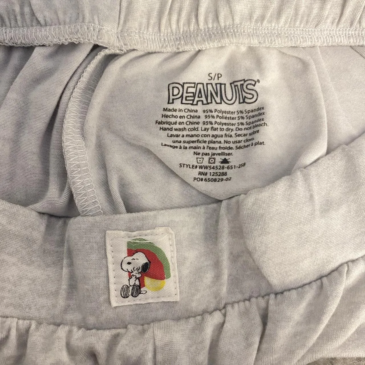 Peanuts Women's Grey and White Shorts - Image 5