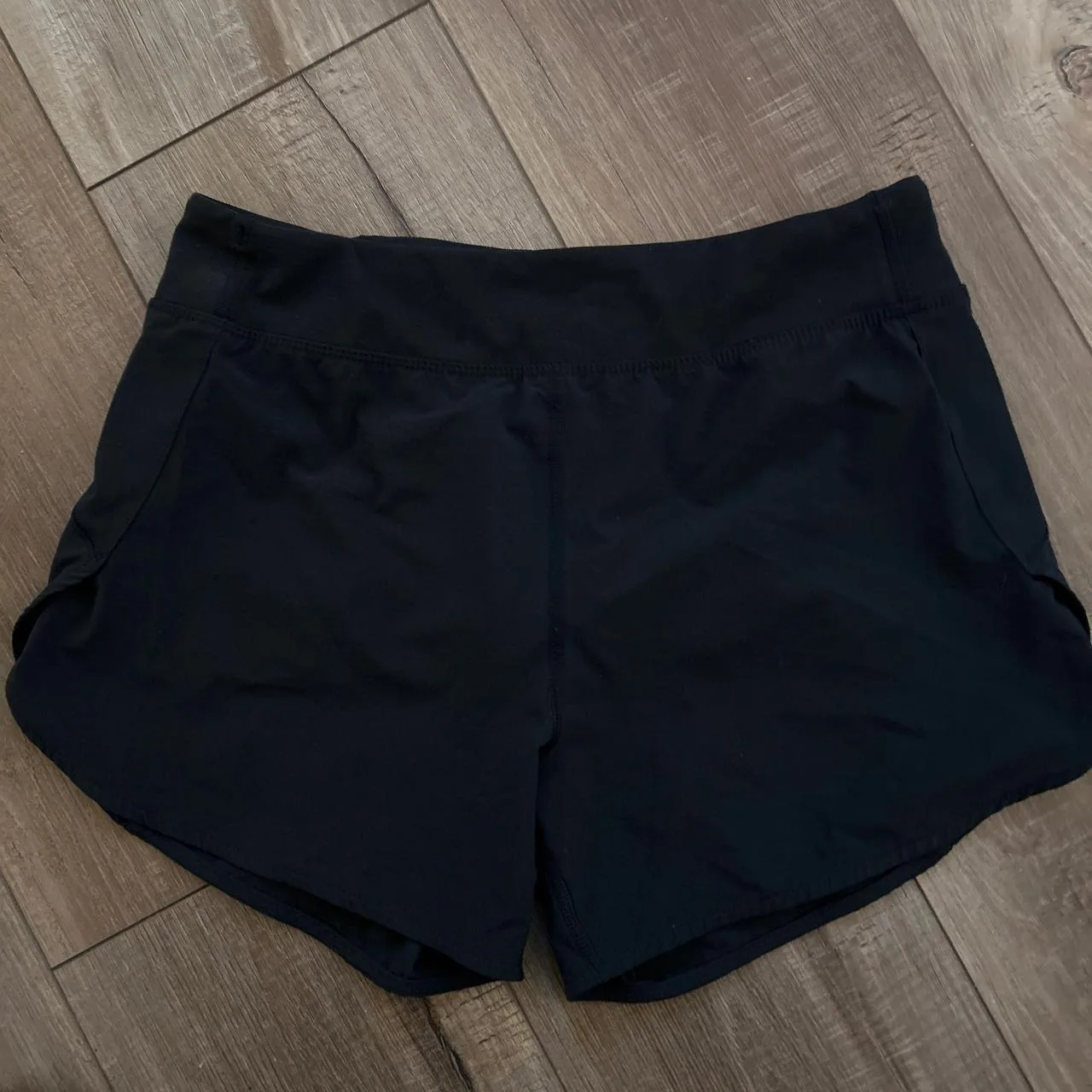 Athleta Women's Black and Navy Shorts