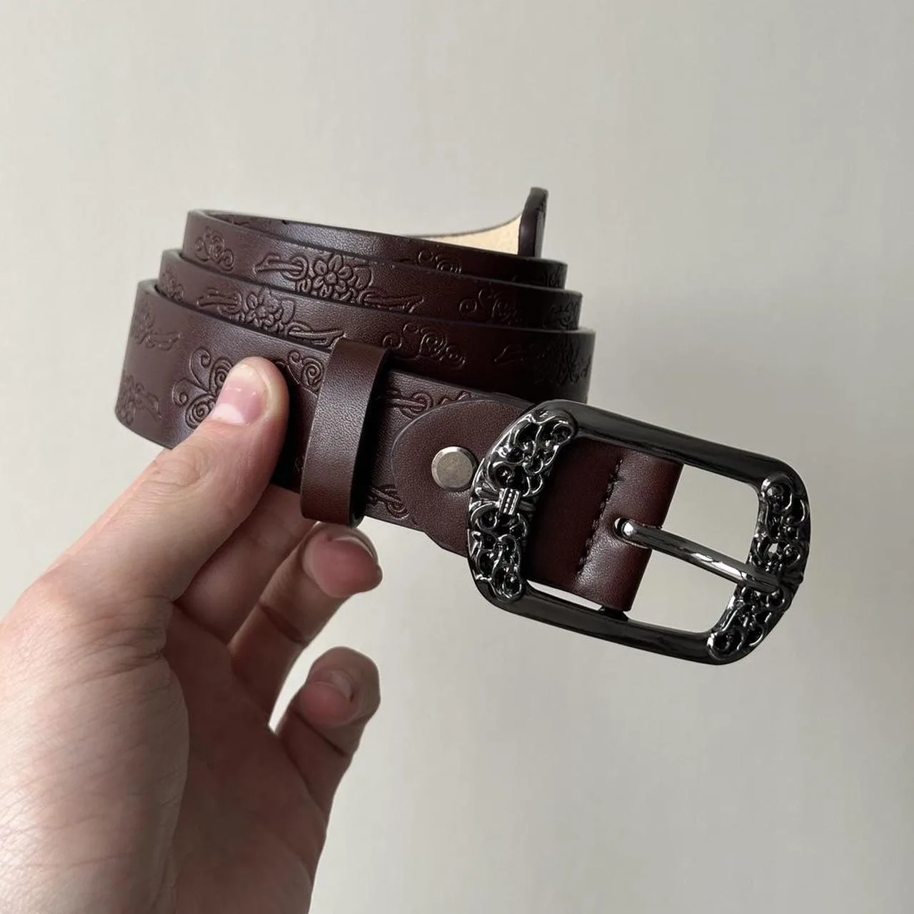 Women's White and Brown Belt - Image 5