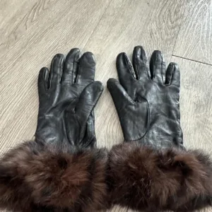 Women's Brown and Black Gloves
