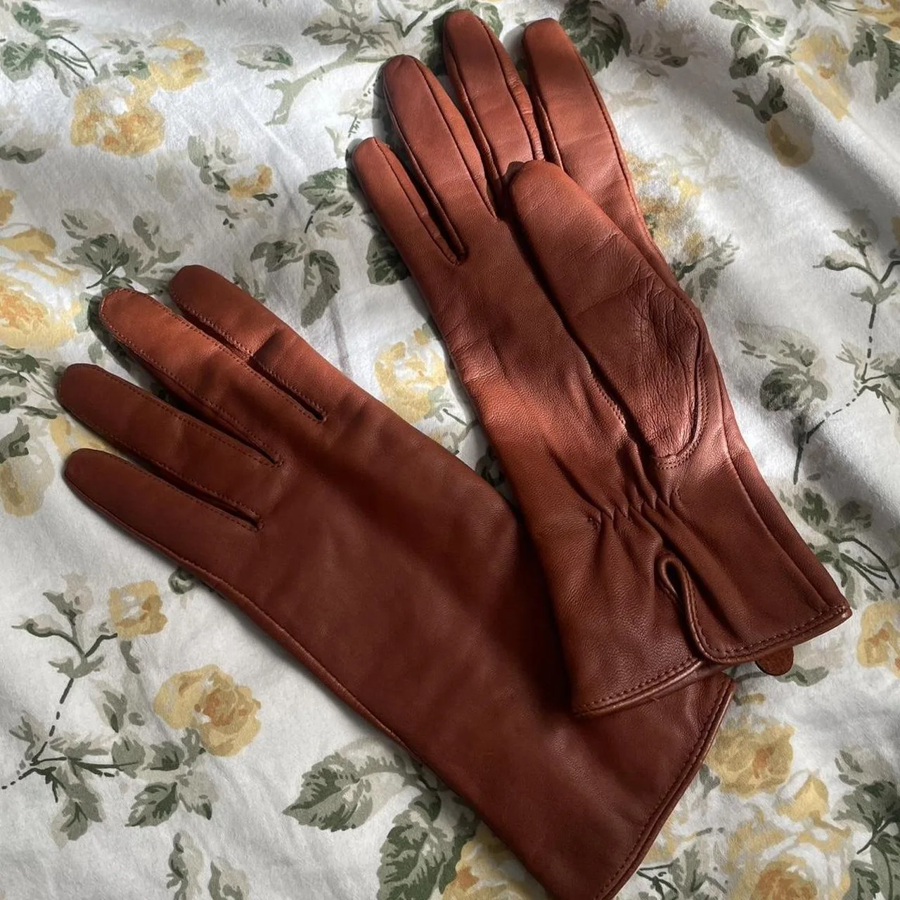 Women's Brown and Orange Gloves
