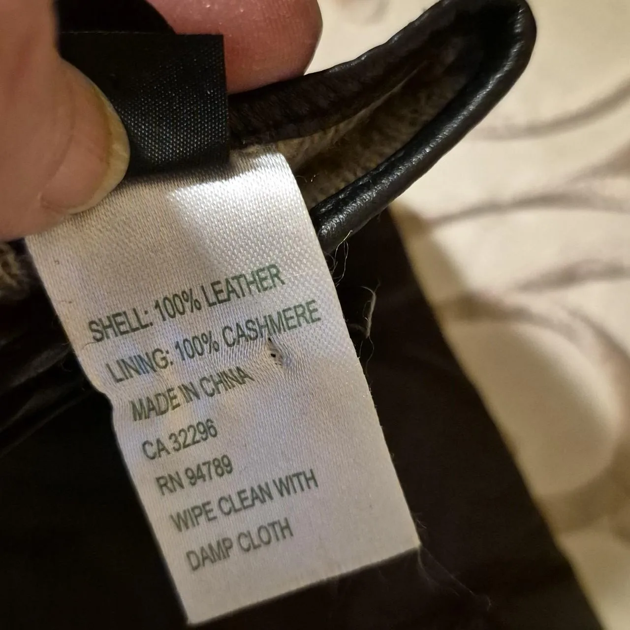 Women's Black Gloves - Image 5