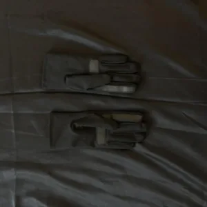 Women's Black Gloves