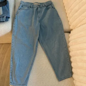 ASOS Women's Blue Jeans