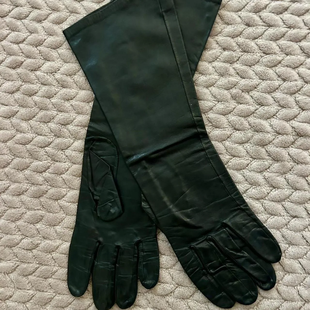 Women's Green and Black Gloves