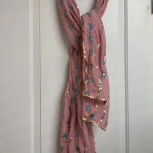 Women's multi Scarf-wraps