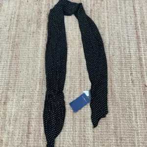 Brandy Melville Women's Black and Navy Scarf-wraps