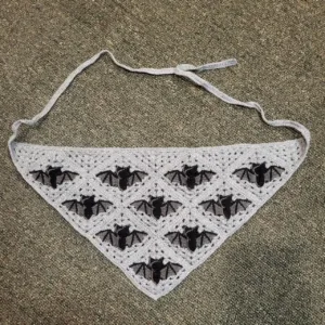 Women's Black and Grey Scarf-wraps