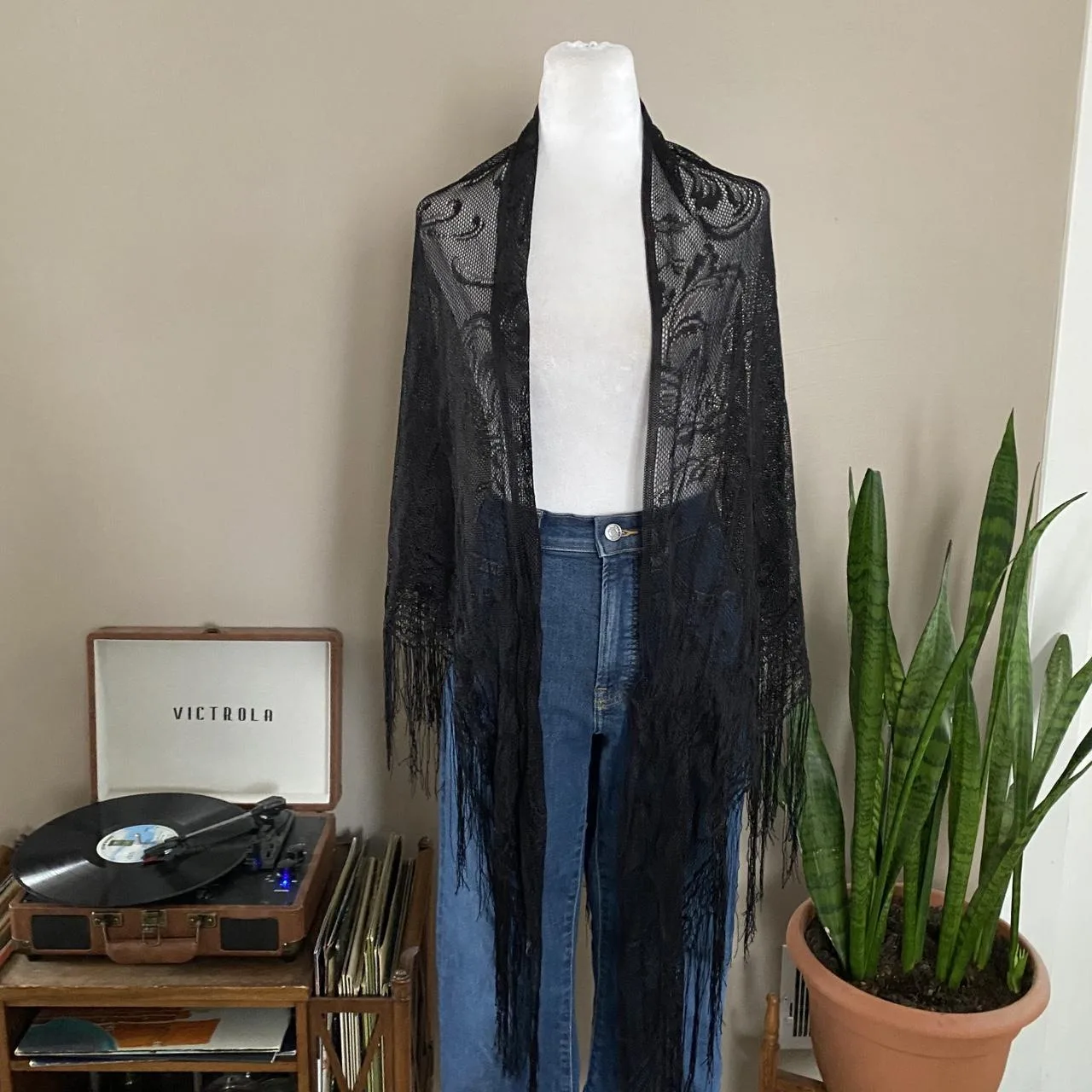 Cejon Women's Black Scarf-wraps