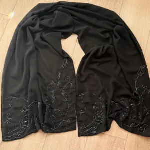 Women's Black Scarf-wraps