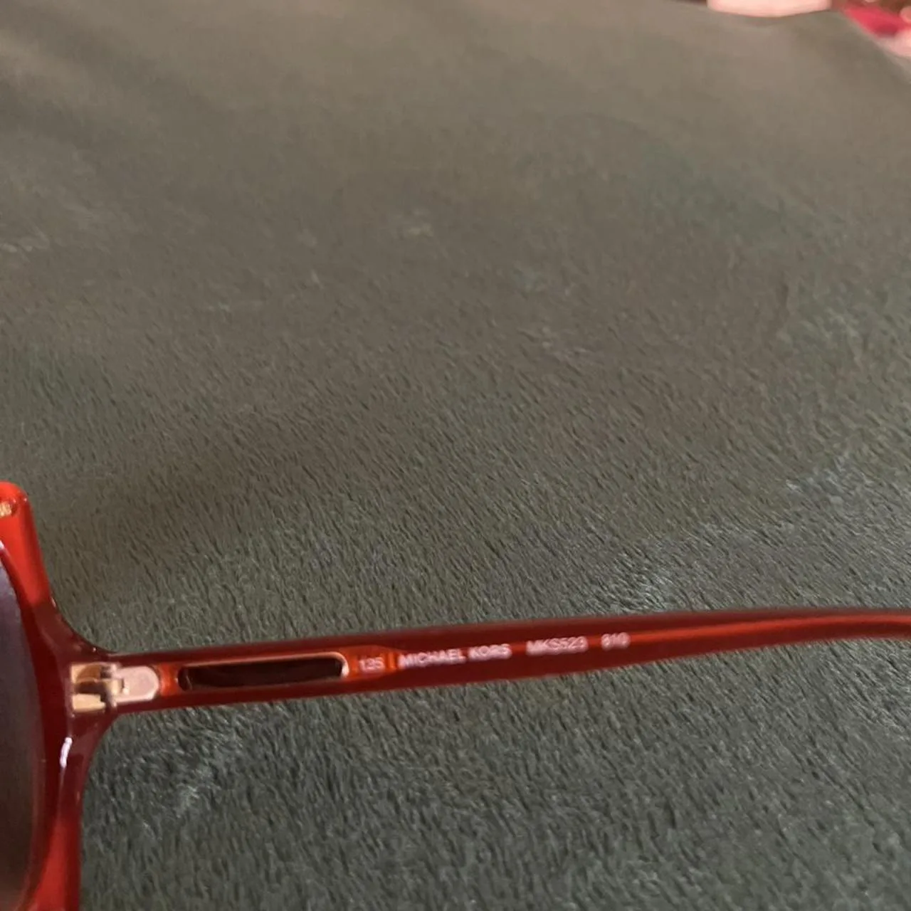 Michael Kors Women's Red and Pink Sunglasses - Image 4