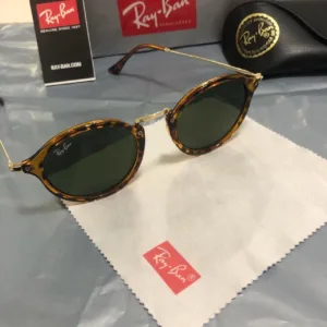 Ray-Ban Women's Green and Gold Sunglasses