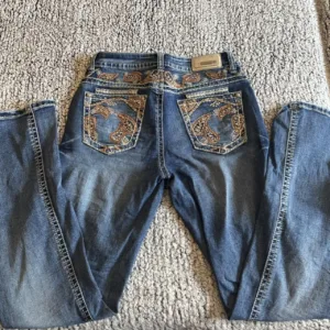 Women's Blue and Navy Jeans