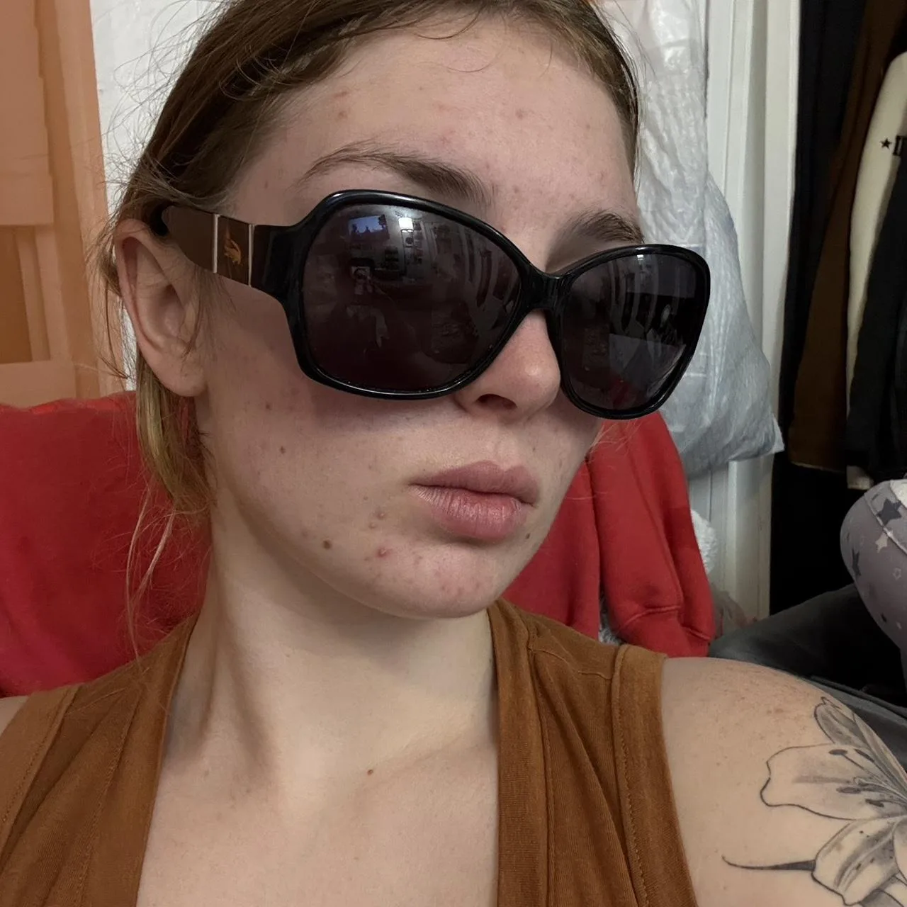 Lacoste Women's Black and Brown Sunglasses - Image 8