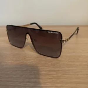 True Religion Women's Brown and Black Sunglasses