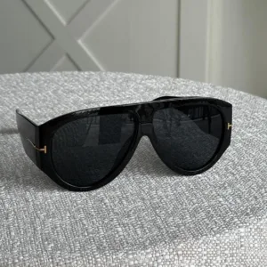 Women's Black Sunglasses
