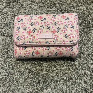 Vera Bradley Women's multi Wallet-purses