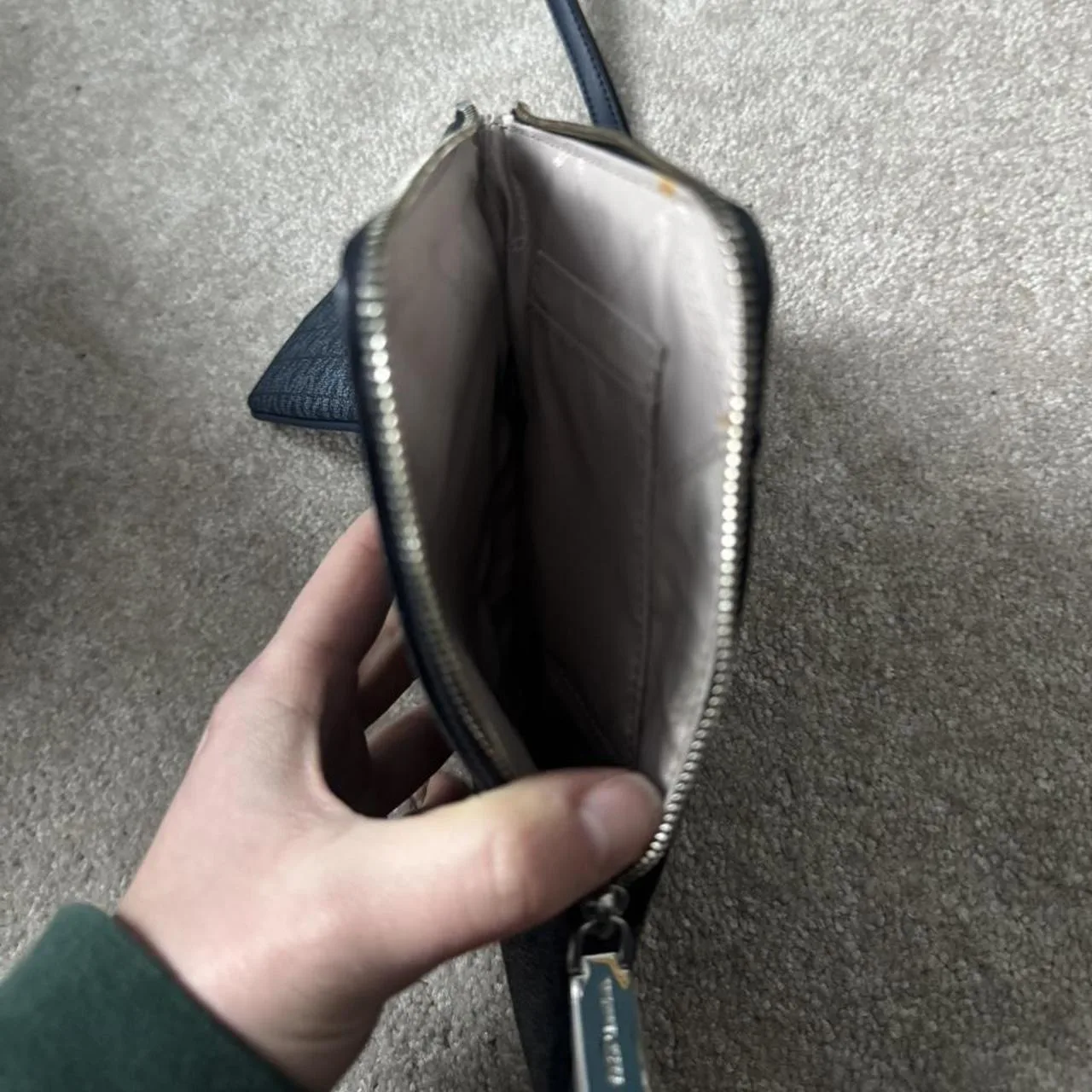 Michael Kors Women's Black and Navy Wallet-purses - Image 3