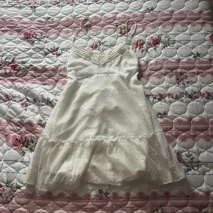 Abercrombie & Fitch Women's White Dress