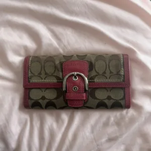 Coach Women's multi Wallet-purses
