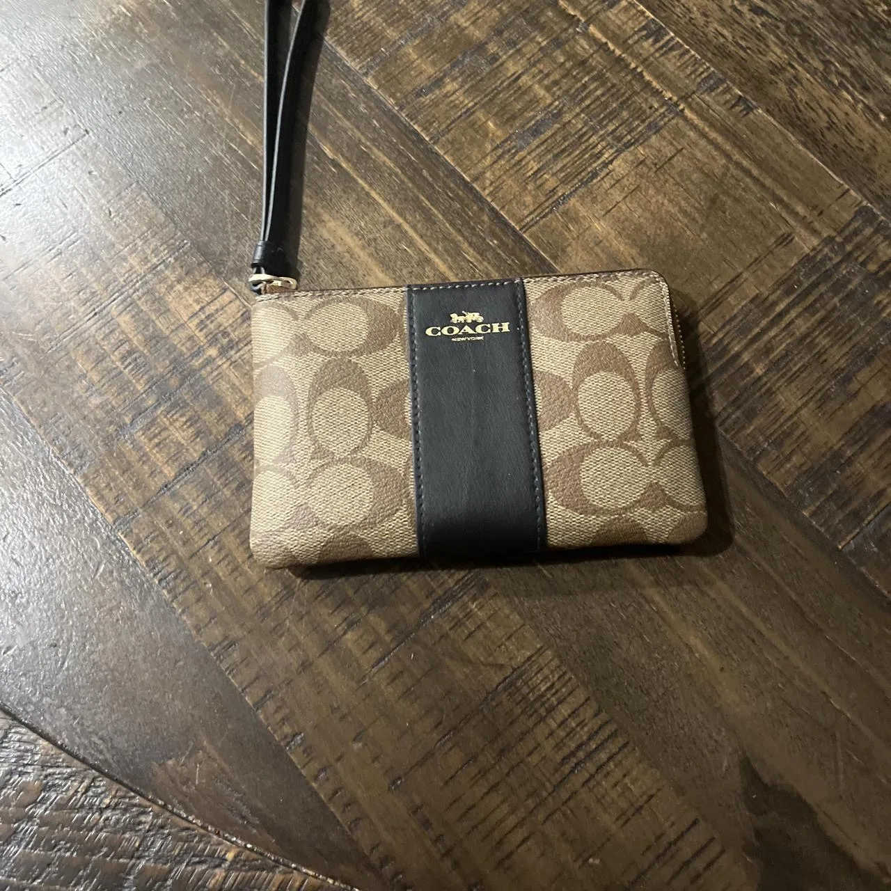 Coach Women's Brown and Tan Wallet-purses