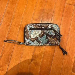 Vera Bradley Women's multi Wallet-purses