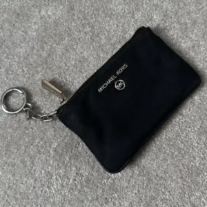 Michael Kors Women's Black Wallet-purses