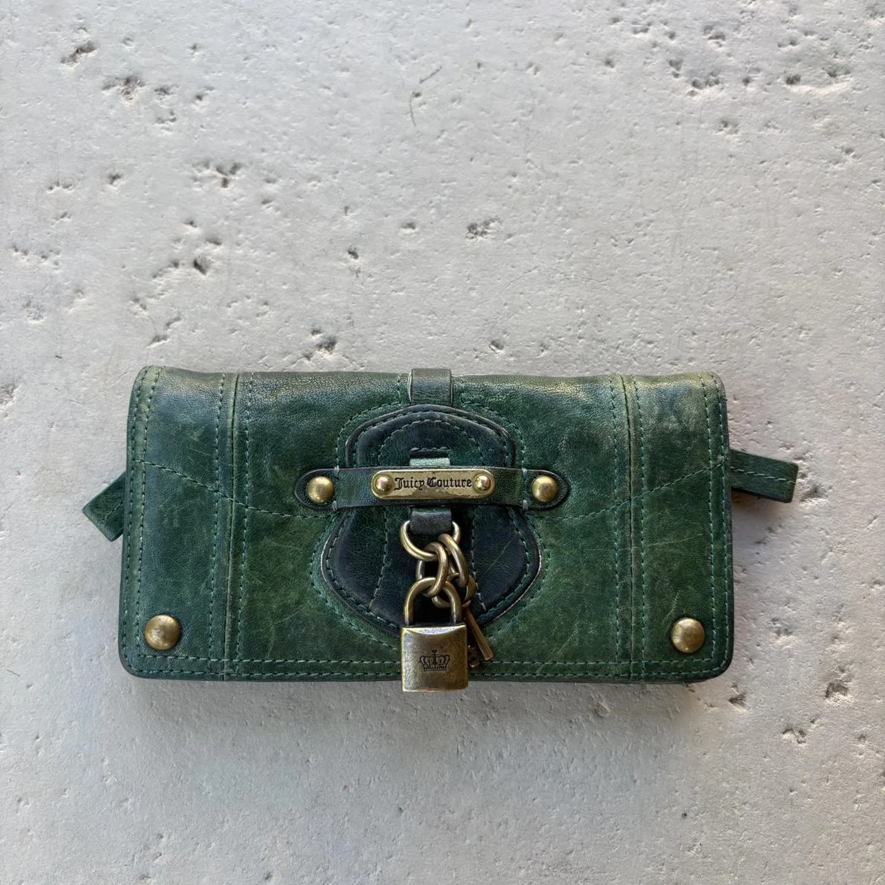 Juicy Couture Women's Green Wallet-purses