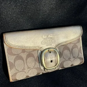 Coach Women's Brown and Tan Wallet-purses