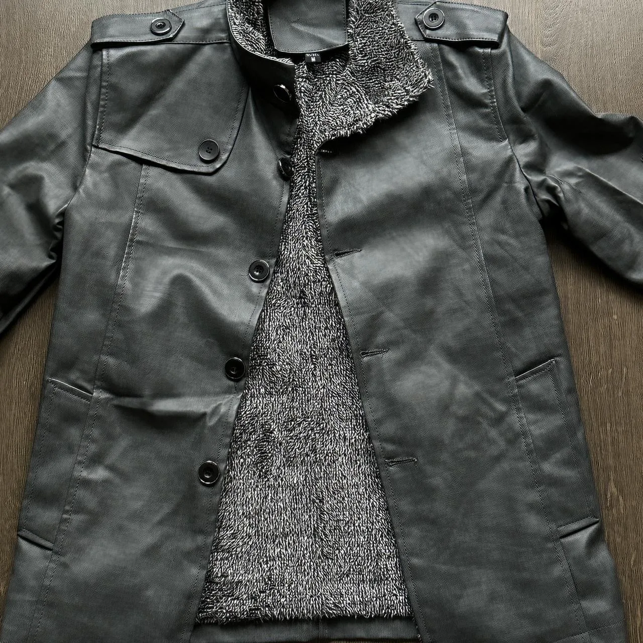 Men's Black and Grey Coat - Image 5