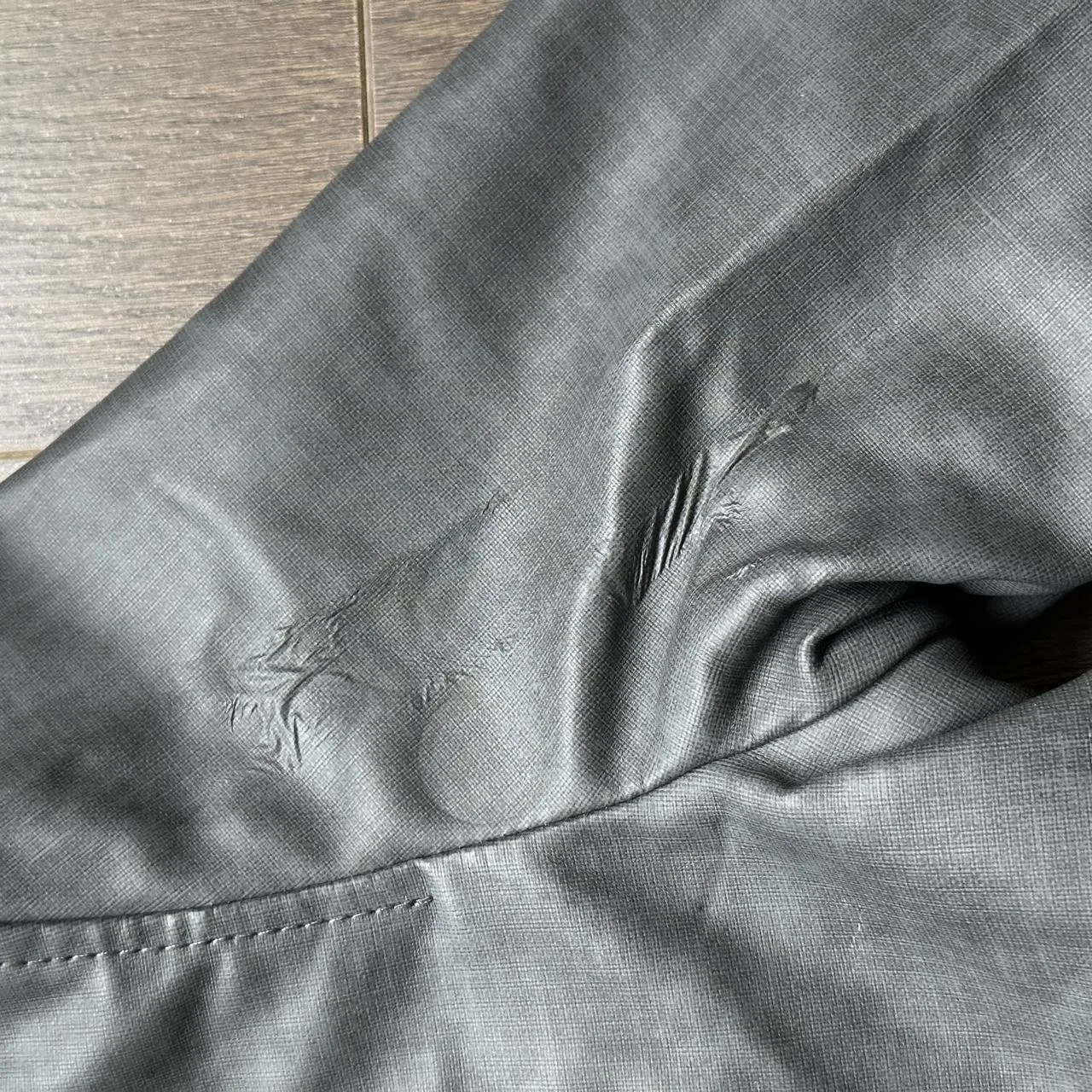 Men's Black and Grey Coat - Image 6