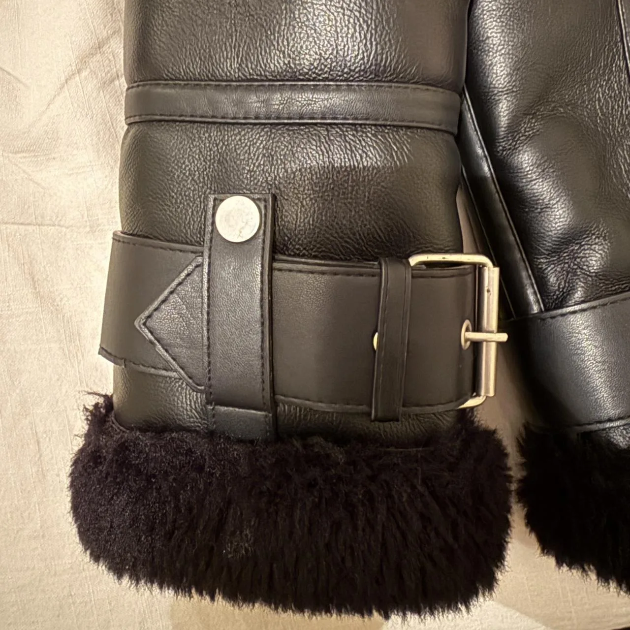 Zara Men's Black Coat - Image 6