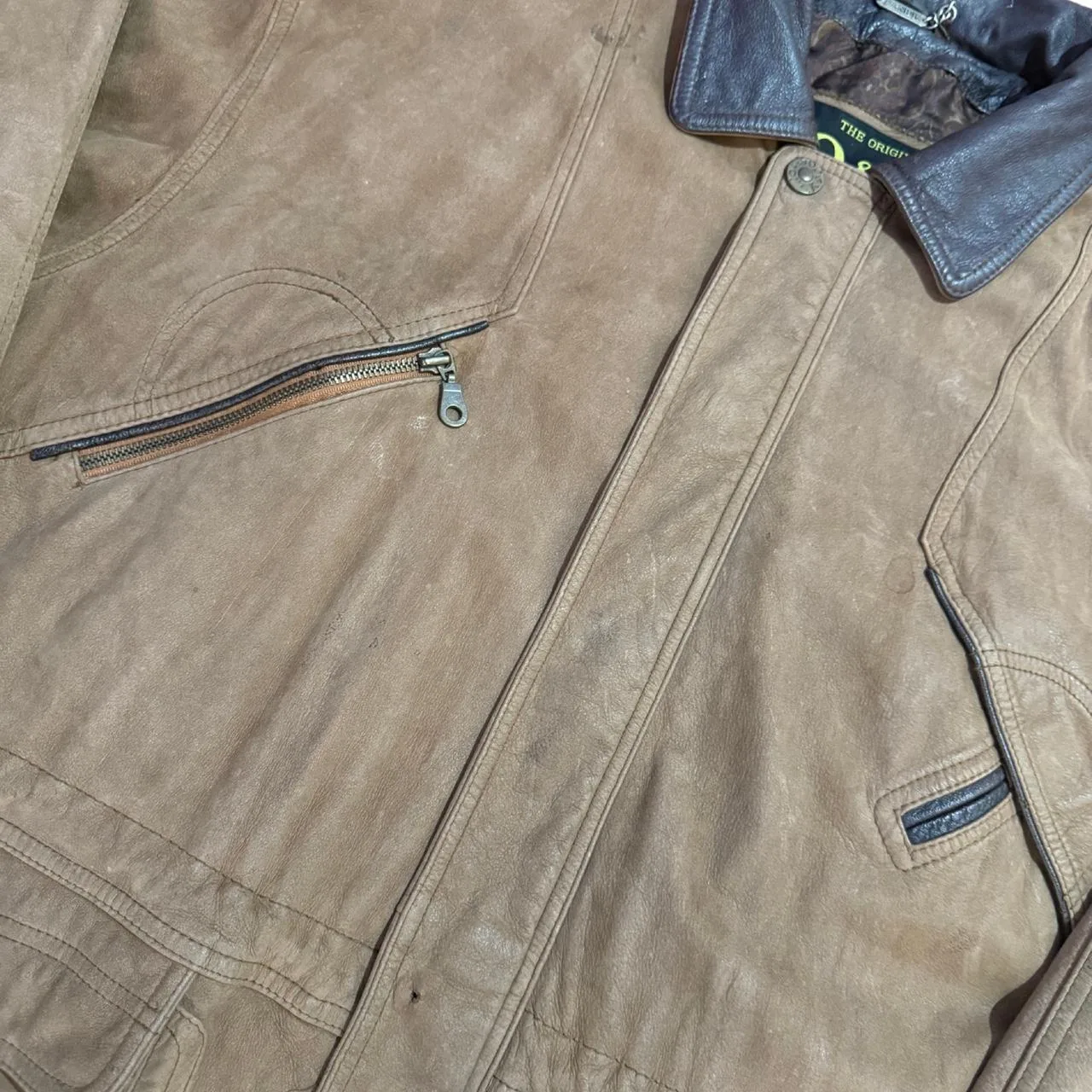 Men's Brown and Tan Coat - Image 4