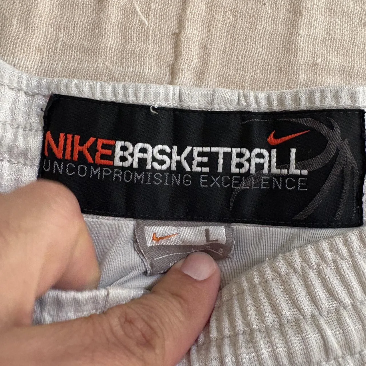 Nike Men's White and Grey Shorts - Image 3