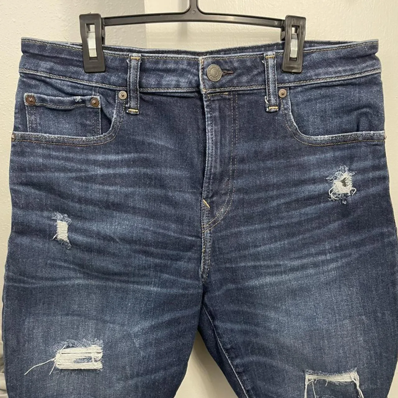 American Eagle Outfitters Men's Navy and Blue Shorts