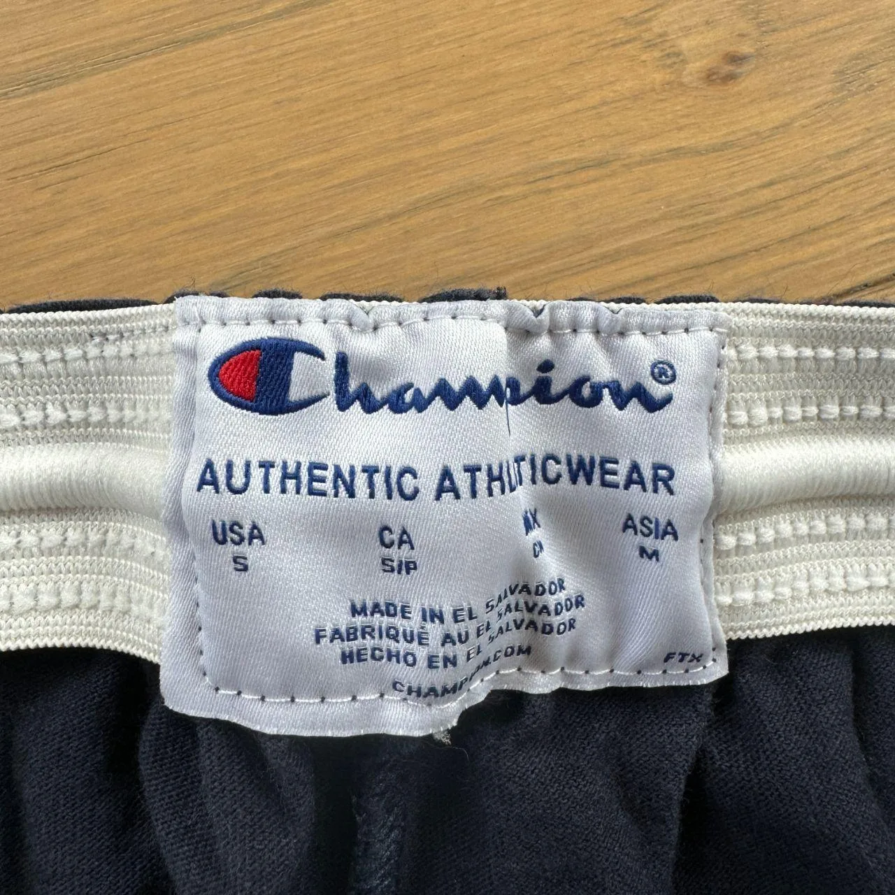 Champion Men's Navy Shorts - Image 4